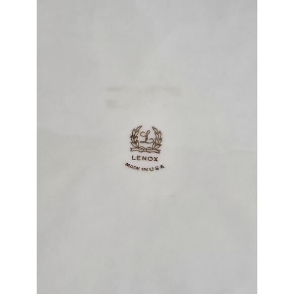 Lenox Round Embossed Serving Platter with Gold Trim 13" EUC Made In USA EUC - Picture 6 of 10